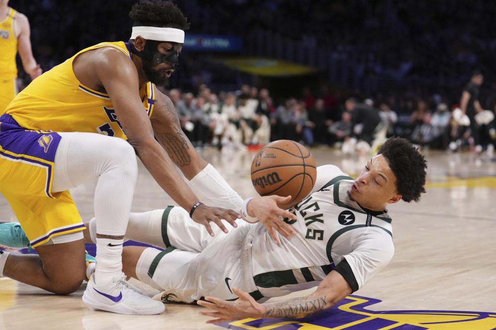 而由毕比 而由毕比